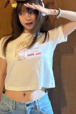 Korean Style Cupid Cartoon Print Off-Shoulder Cropped Slim-Fit Lightweight Cotton Short-Sleeve T-Shirt for Trendy Looks