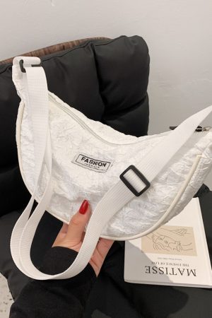 Korean Style Dumpling-Shaped Women's Crossbody Canvas Bag, Retro Niche Design, Versatile Nylon Shoulder Bag