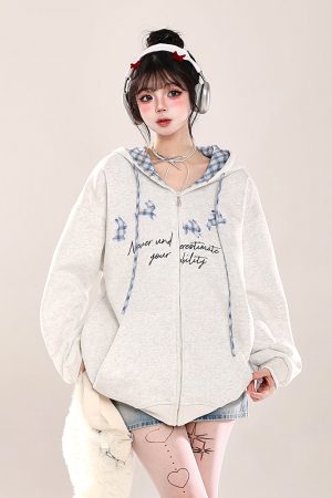Korean-Style Embroidered Cardigan Hoodie for Women - Casual Loose Fit Spring Jacket, Trendy Age-Reducing Fashion