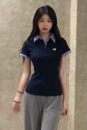 Korean Style Embroidered Polo Collar Short Sleeve T-Shirt for Women, Slim Fit Spliced Two-Piece Summer College Look