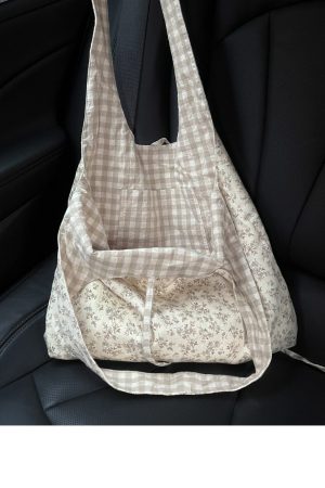 Korean-Style Floral Mesh Vest Tote Bag - Large Capacity Commuter Shoulder Bag for Students, Artistic Design, Fairy Aesthetic