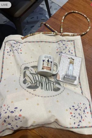 Korean-Style Floral Printed Canvas Tote Bag, Casual Large Capacity Shoulder Bag, Versatile Fashionable Everyday Use