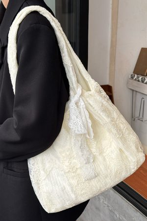 Korean-Style Lace Flower Canvas Tote Bag for Women, 2025 Large Capacity Shoulder Bag for Commuting and Everyday Use