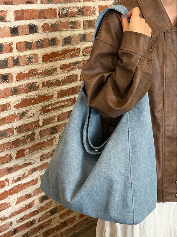 Korean Style Large-Capacity Denim Canvas Commuting Shoulder Bag - Versatile Lazy Wind Tote for Everyday Use Korean Style Large-Capacity Denim Canvas Commuting Shoulder Bag - Versatile Lazy Wind Tote for Everyday Use
