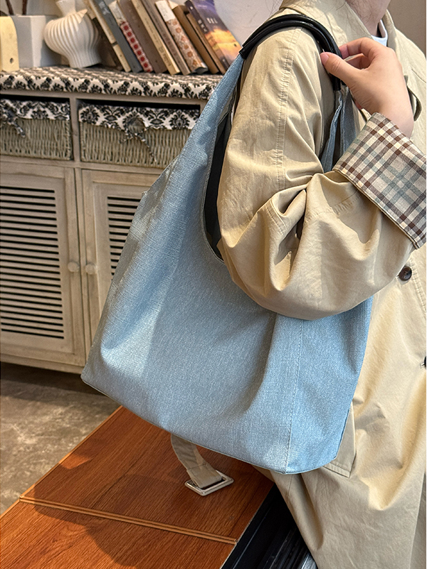 Korean Style Large Capacity Denim Tote Bag for Women - Trendy Shoulder Underarm Bag for Students and Commuters Korean Style Large Capacity Denim Tote Bag for Women - Trendy Shoulder Underarm Bag for Students and Commuters