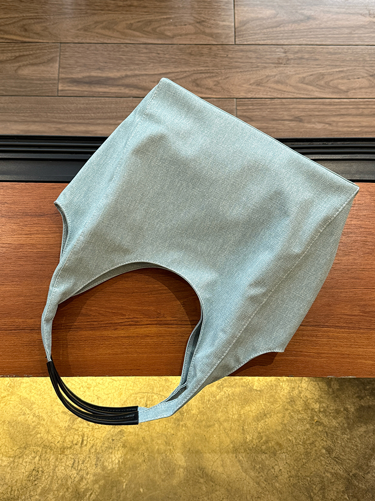 Korean Style Large Capacity Denim Tote Bag for Women - Trendy Shoulder Underarm Bag for Students and Commuters Korean Style Large Capacity Denim Tote Bag for Women - Trendy Shoulder Underarm Bag for Students and Commuters