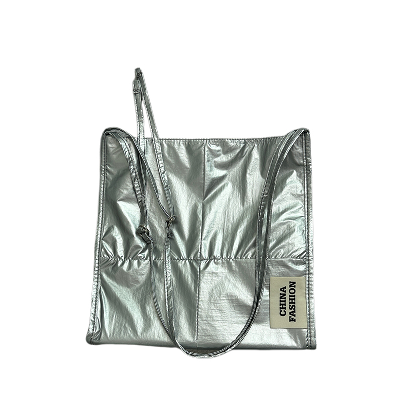 Korean Style Large Capacity Tote Bag - Versatile Shoulder Crossbody Bag for Commuting and Daily Use Korean Style Large Capacity Tote Bag - Versatile Shoulder Crossbody Bag for Commuting and Daily Use