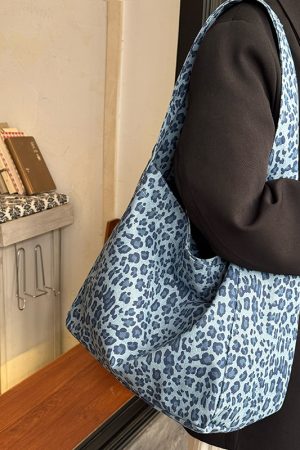 Korean-Style Leopard Print Canvas Tote Bag - Large Capacity Versatile Shoulder Bag for Commuting and Daily Use