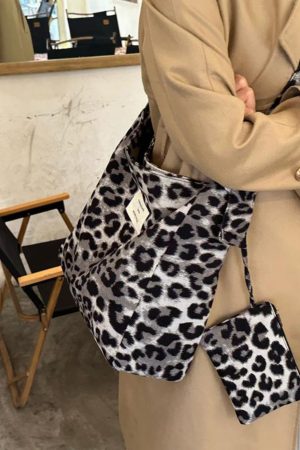Korean-Style Leopard Print Wool Tote Bag for Women | Large Capacity Mother-Daughter Shoulder Crossbody Bag