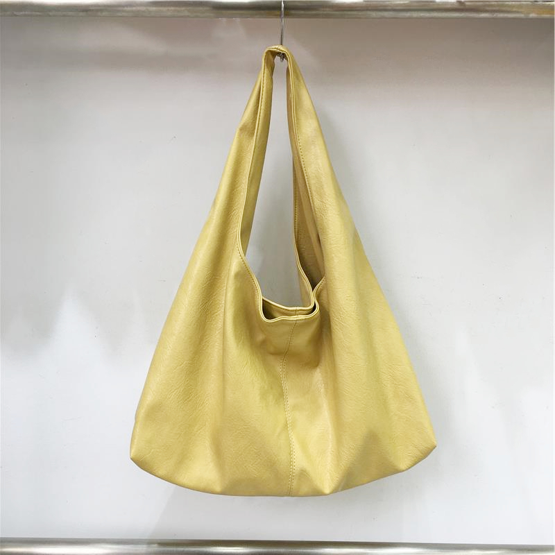 Korean Style Minimalist Large Capacity Tote Bag in High-Quality Silver Oil Wax Leather – Stylish Handheld Shoulder Bag for Everyday Use Korean Style Minimalist Large Capacity Tote Bag in High-Quality Silver Oil Wax Leather – Stylish Handheld Shoulder Bag for Everyday Use