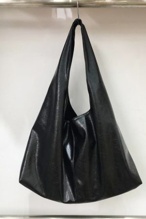 Korean Style Minimalist Large Capacity Tote Bag in High-Quality Silver Oil Wax Leather â€“ Stylish Handheld Shoulder Bag for Everyday Use