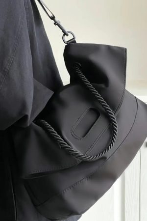 Korean Style Nylon Shoulder Bag for Women, Versatile Large Capacity Tote for Commuting, Classes, and Everyday Use