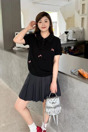 Korean-Style Plus Size Short Sleeve Polo Shirt for Women - Flattering Knitted Summer Blouse for Curvy Figures