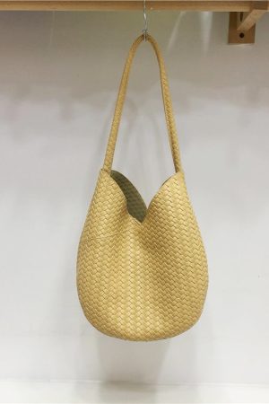 Korean Style Retro Woven Texture Handbag - Soft Leather Fashionable High-Quality Shoulder Tote Bag