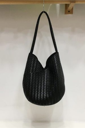Korean Style Retro Woven Texture Handbag - Soft Leather Fashionable High-Quality Shoulder Tote Bag