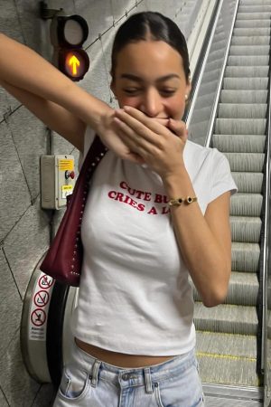 Korean Style Slim-Fit High-Stretch Cotton Short Sleeve T-Shirt for Women - Basic Sports Letter Design