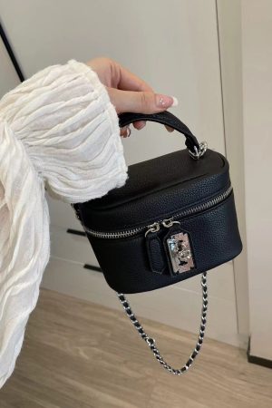 Korean-Style Small Crossbody Bag with Chain Handle, Box Design, Lock Closure, Versatile Shoulder Bag, Chic Square Purse