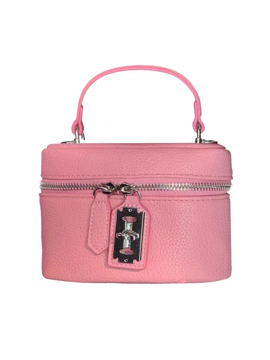 Korean-Style Small Crossbody Bag with Chain Handle, Box Design, Lock Closure, Versatile Shoulder Bag, Chic Square Purse Korean-Style Small Crossbody Bag with Chain Handle, Box Design, Lock Closure, Versatile Shoulder Bag, Chic Square Purse