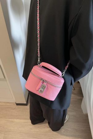 Korean-Style Small Crossbody Bag with Chain Handle, Box Design, Lock Closure, Versatile Shoulder Bag, Chic Square Purse