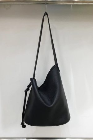 Korean Style Soft Leather Adjustable Underarm Crossbody Bucket Bag - Stylish Pull-Out Design, Trendy Niche Fashion Accessory