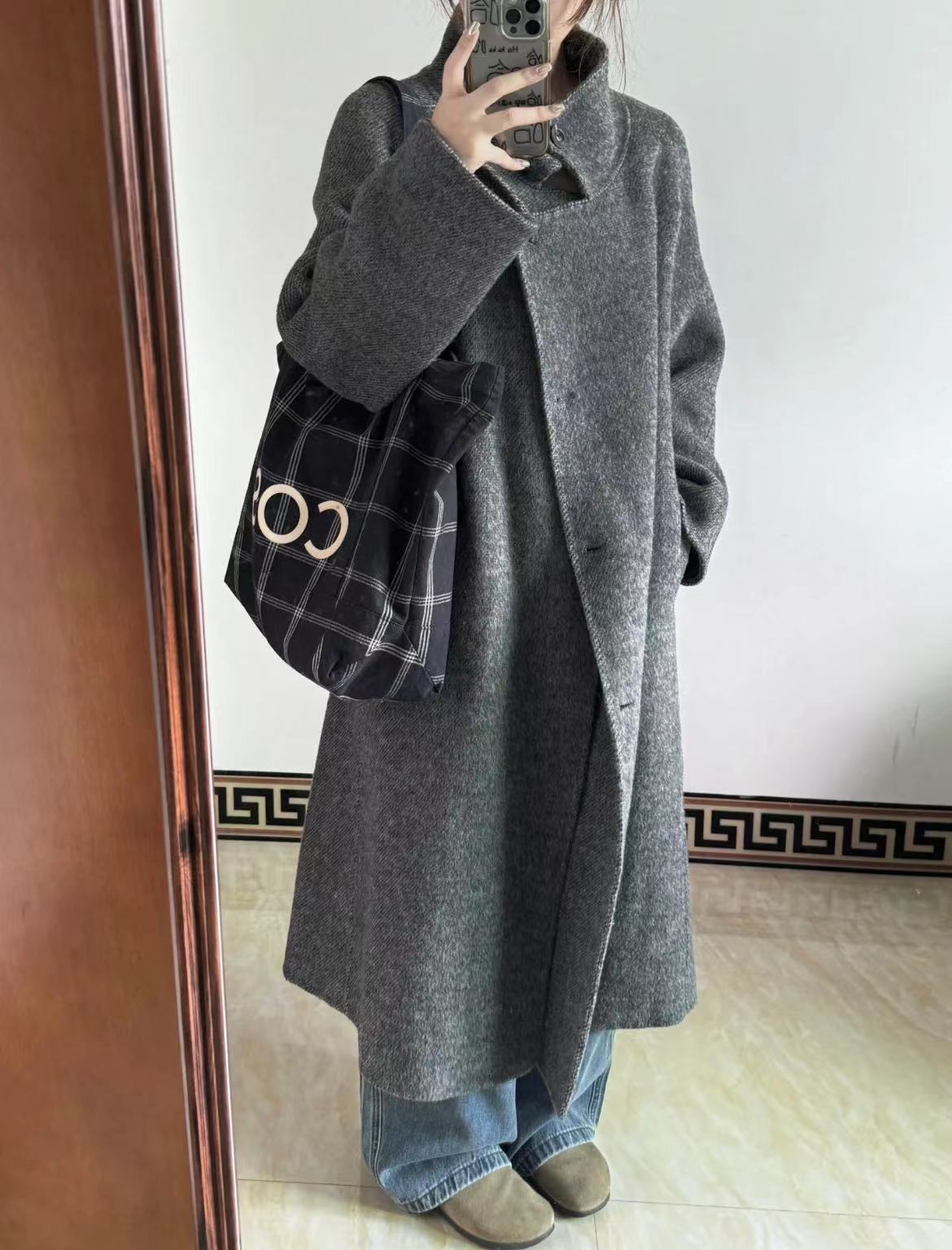 Korean-Style Striped Checkered Canvas Tote Bag, Large Capacity Casual Shoulder Bag for Everyday Use Korean-Style Striped Checkered Canvas Tote Bag, Large Capacity Casual Shoulder Bag for Everyday Use