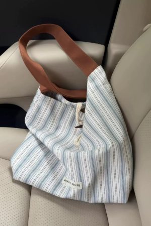 Korean-Style Striped Tote Bag for Women - Minimalist Large Capacity Color-Blocking Casual Canvas Commuter Bucket Bag