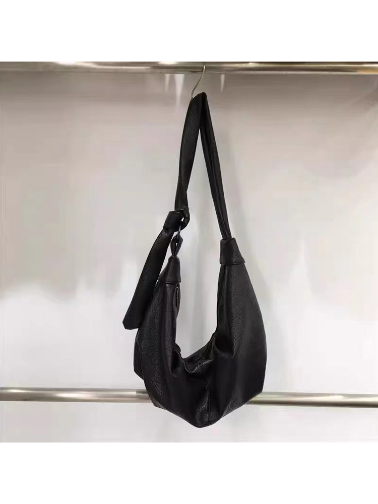 Korean Style Vintage Soft Leather Dumpling Bag - Large Capacity Casual Crossbody Shoulder Bag for Everyday Use Korean Style Vintage Soft Leather Dumpling Bag - Large Capacity Casual Crossbody Shoulder Bag for Everyday Use