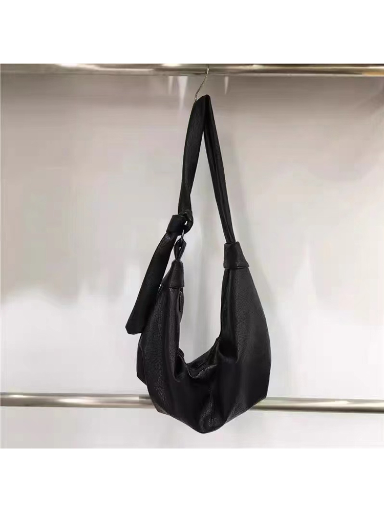 Korean Style Vintage Soft Leather Dumpling Bag - Large Capacity Casual Crossbody Shoulder Bag for Everyday Use Korean Style Vintage Soft Leather Dumpling Bag - Large Capacity Casual Crossbody Shoulder Bag for Everyday Use