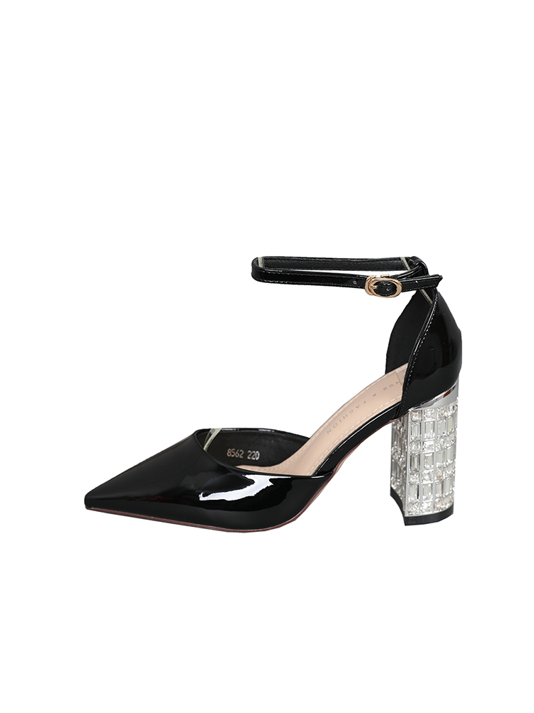 Korean Style Women's Nude Chunky Heels Sandals with One-Strap Buckle, Hollow-Out Mesh, Round-Toe Design - 2025 Trendy Footwear Korean Style Women's Nude Chunky Heels Sandals with One-Strap Buckle, Hollow-Out Mesh, Round-Toe Design - 2025 Trendy Footwear