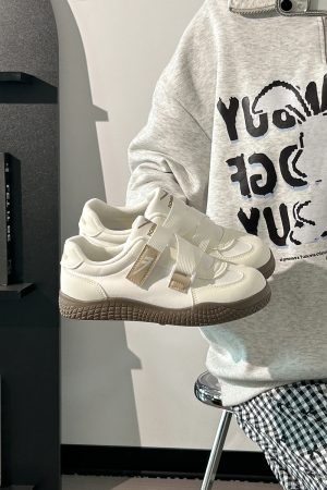 Korean Style Women's Versatile Breathable White Velcro Sneakers - Niche Design for Spring and Summer