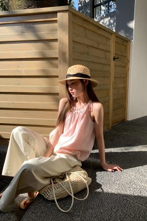 Lace Flower Bud Neck Hanging Vest for Women - Stylish Summer 2025 Top, Age-Reducing Design, Perfect for Y2K and Korean Style