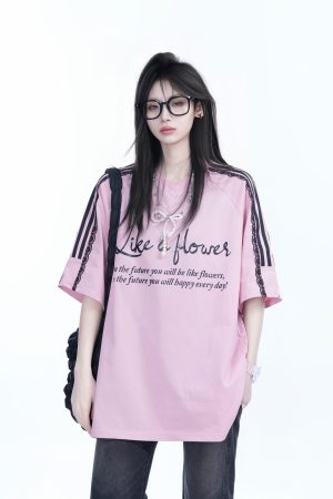 Lace Splicing Pearl Bow Short Sleeve T-Shirt for Women, Loose Half Sleeve Top, Elegant 90s-Inspired Fashion