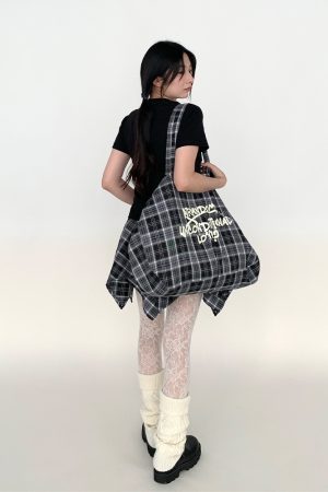 Large Capacity Black and White Checkered Graffiti Text Beach Shoulder Tote Bag - Trendy Y2K Style