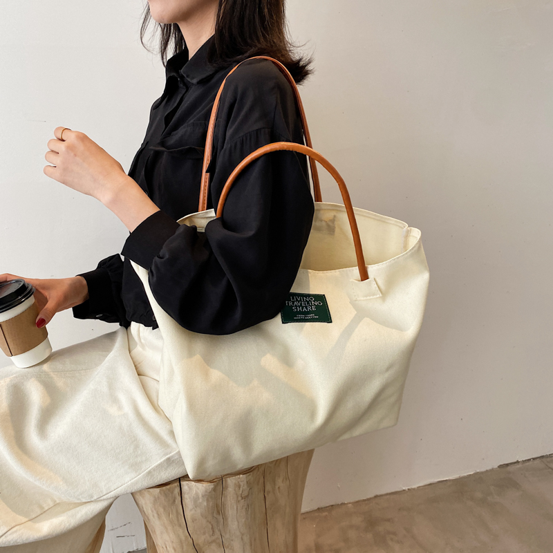 Large Capacity Canvas Tote Bag for Women - Minimalist Single-Shoulder Commuter Bag, Retro Style for College Students Large Capacity Canvas Tote Bag for Women - Minimalist Single-Shoulder Commuter Bag, Retro Style for College Students