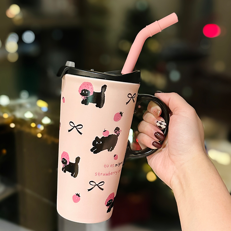 Large Capacity Ceramic Mug with Lid and Straw - Cute Summer Drinkware for Water, Coffee, and Iced Beverages Large Capacity Ceramic Mug with Lid and Straw - Cute Summer Drinkware for Water, Coffee, and Iced Beverages