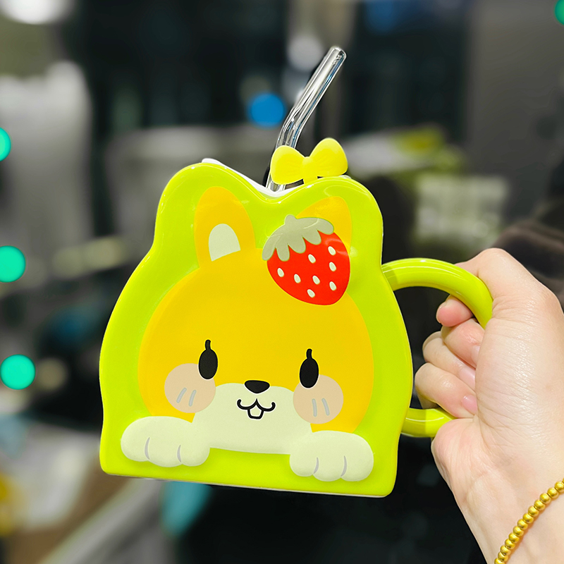 Large Capacity Ceramic Mug with Lid and Straw - Cute Summer Drinkware for Water, Coffee, and Iced Beverages Large Capacity Ceramic Mug with Lid and Straw - Cute Summer Drinkware for Water, Coffee, and Iced Beverages