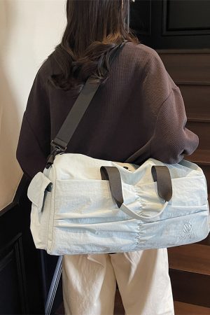 Large Capacity Crossbody Sports Fitness Bag with Dry Wet Separation - Travel Tote for Outdoor Luggage Storage