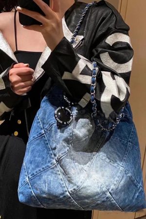 Large Capacity Denim Commuter Tote Bag with Chain Shoulder Strap - Stylish Autumn Winter Cloth Bag for Women