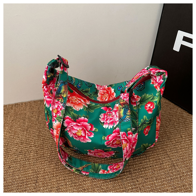 Large Capacity Floral Canvas Shoulder Bag for Women - Versatile Crossbody Dumpling Bag, 2025 Summer Style Large Capacity Floral Canvas Shoulder Bag for Women - Versatile Crossbody Dumpling Bag, 2025 Summer Style