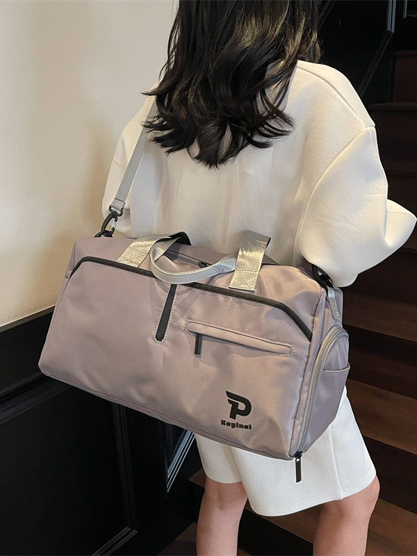 Large Capacity Lightweight Women's Tote Bag - 2025 Fashion Travel Bag for Short Trips, Gym, and Sports Large Capacity Lightweight Women's Tote Bag - 2025 Fashion Travel Bag for Short Trips, Gym, and Sports