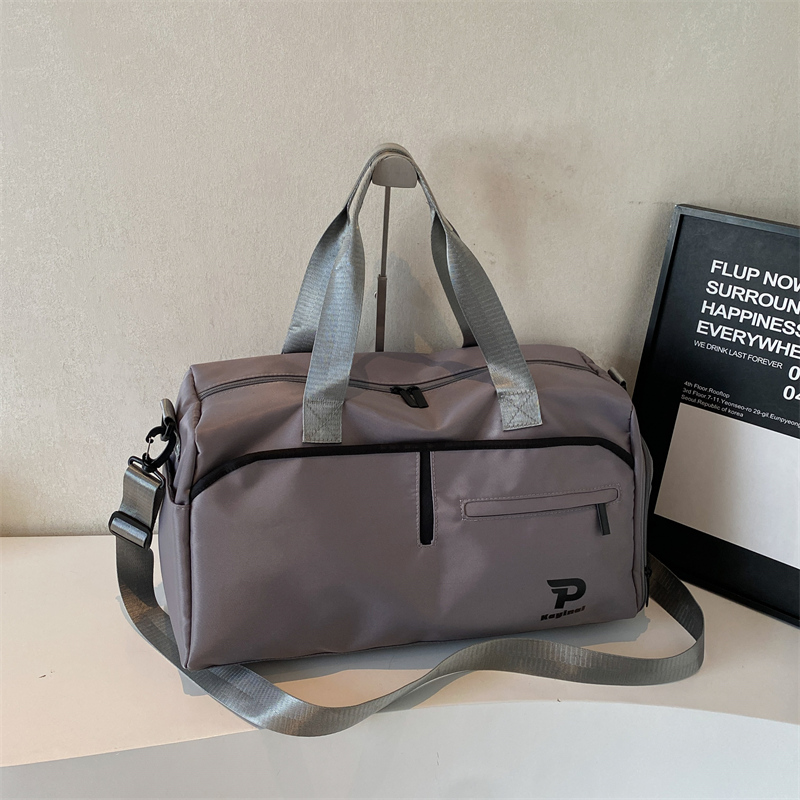 Large Capacity Lightweight Women's Tote Bag - 2025 Fashion Travel Bag for Short Trips, Gym, and Sports Large Capacity Lightweight Women's Tote Bag - 2025 Fashion Travel Bag for Short Trips, Gym, and Sports