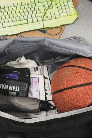 Large Capacity Men's Tote Bag, Portable Travel Bag, Sports Training Fitness Bag for Women, Ideal for Short Trips