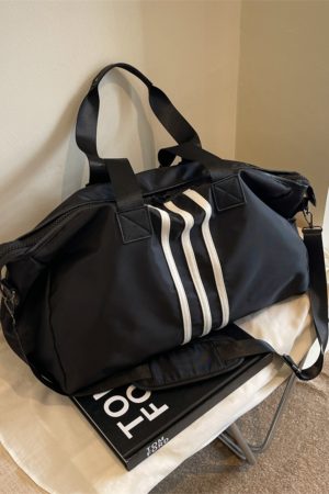 Large Capacity Oxford Cloth Business Travel Bag - High-End Sports Yoga Fitness Tote for Short Trips - Lightweight and Stylish