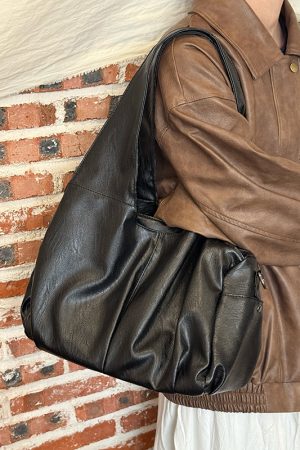 Large Capacity Retro Tote Bag for Women, Soft Leather Handbag, Versatile Motorcycle Style, High-End Niche Fashion Accessory