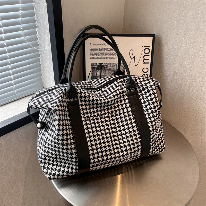 Large Capacity Rolling Travel Bag for Women - Portable Maternity Storage, Sports Fitness, & Versatile Luggage Solution Large Capacity Rolling Travel Bag for Women - Portable Maternity Storage, Sports Fitness, & Versatile Luggage Solution