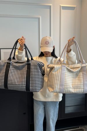 Large Capacity Rolling Travel Bag for Women - Portable Maternity Storage, Sports Fitness, & Versatile Luggage Solution