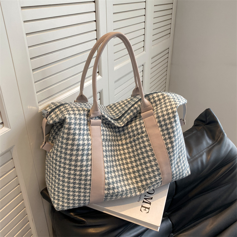 Large Capacity Rolling Travel Bag for Women - Portable Maternity Storage, Sports Fitness, & Versatile Luggage Solution Large Capacity Rolling Travel Bag for Women - Portable Maternity Storage, Sports Fitness, & Versatile Luggage Solution