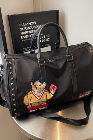 Large-Capacity Shoulder Bag for Women - Stylish Autumn Winter Travel Bag, Perfect for Gym, Short Trips, and Daily Use