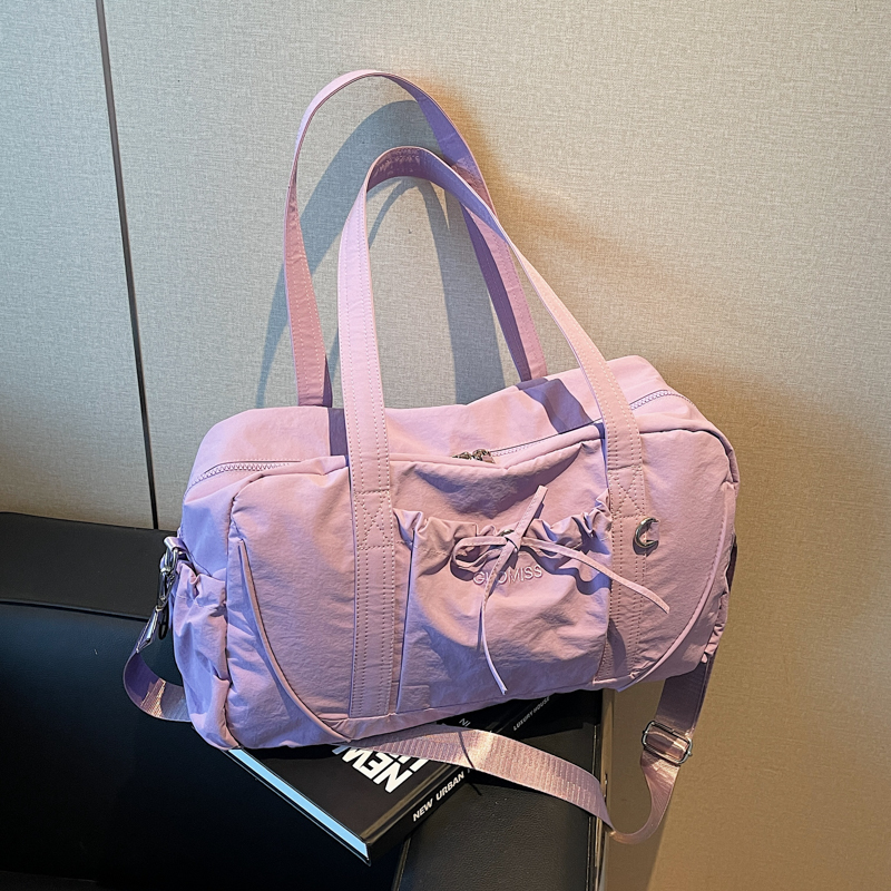 Large Capacity Sports Fitness Travel Bag with Dry Wet Separation - Ideal for Short-Distance Travel & Maternity Storage Large Capacity Sports Fitness Travel Bag with Dry Wet Separation - Ideal for Short-Distance Travel & Maternity Storage