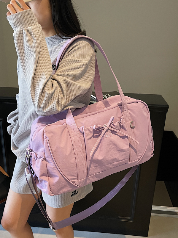 Large Capacity Sports Fitness Travel Bag with Dry Wet Separation - Ideal for Short-Distance Travel & Maternity Storage Large Capacity Sports Fitness Travel Bag with Dry Wet Separation - Ideal for Short-Distance Travel & Maternity Storage